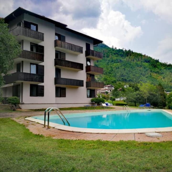 Appartamento Residence Castel Carlotta ليفيكو ترمي المظهر الخارجي الصورة